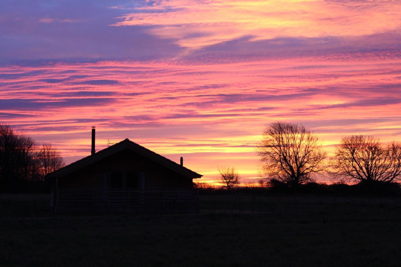 Fields End Lodges Doddington  المظهر الخارجي الصورة