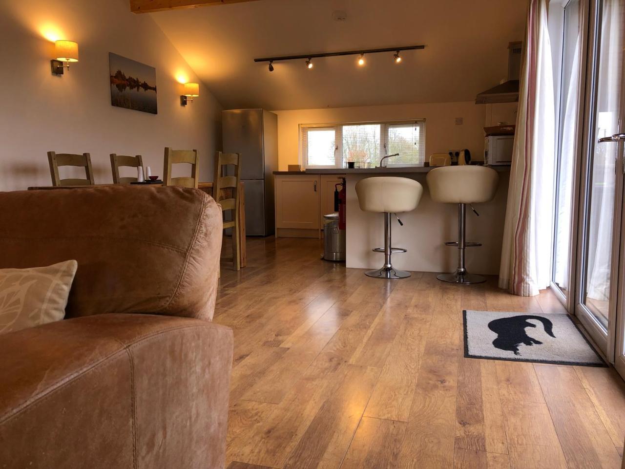 Fields End Lodges Doddington  المظهر الخارجي الصورة