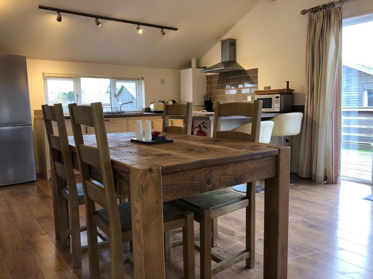 Fields End Lodges Doddington  المظهر الخارجي الصورة