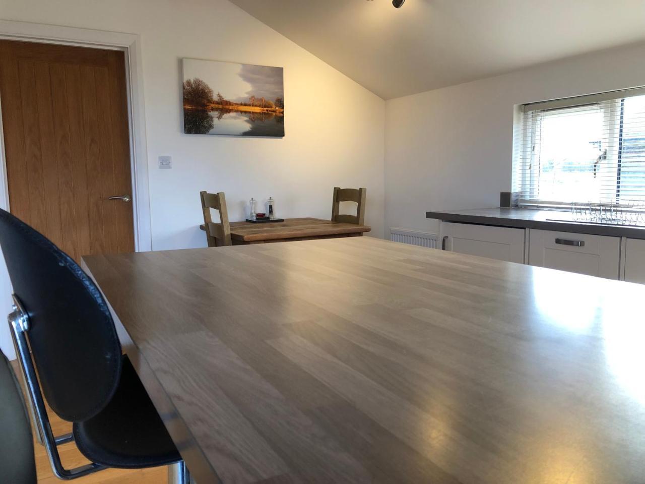 Fields End Lodges Doddington  المظهر الخارجي الصورة