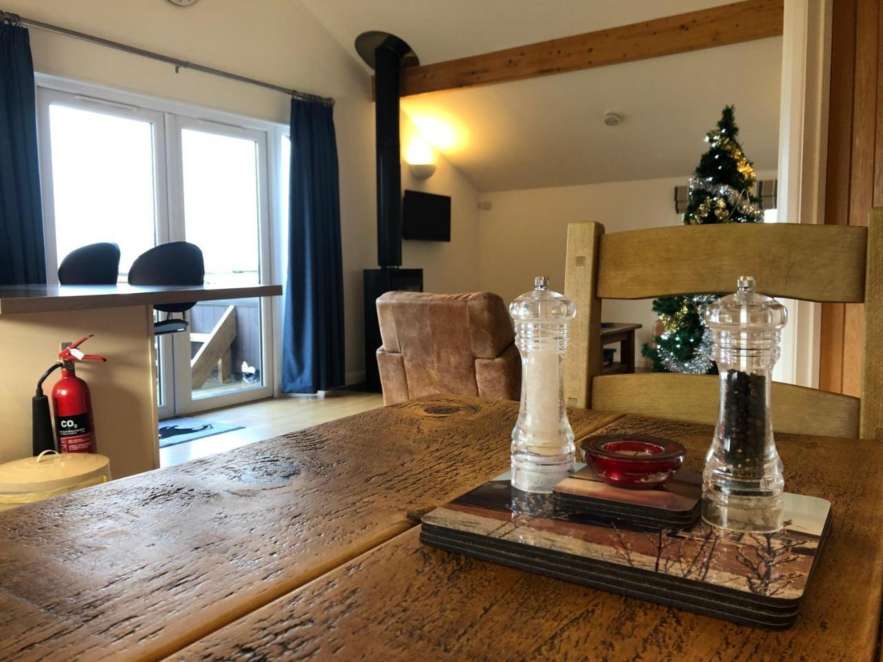 Fields End Lodges Doddington  المظهر الخارجي الصورة